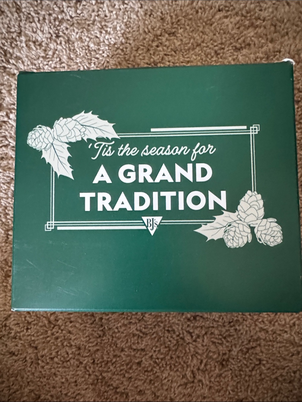 Holiday Green Gift Box with Two Glasses